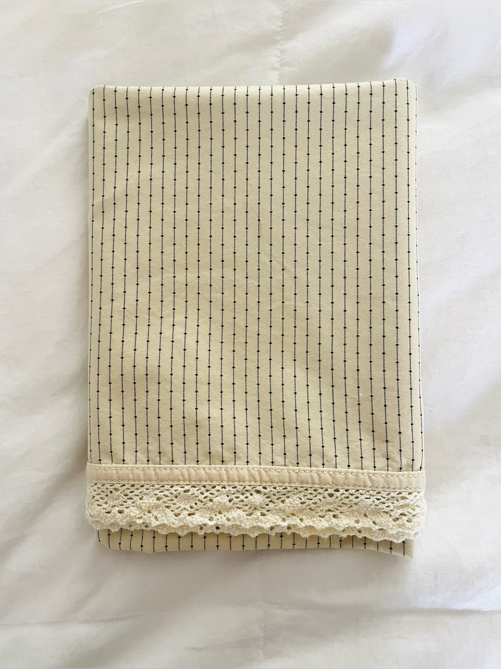Ralph Lauren Pillowcase Cold Spring Pinstripe W Crocheted Trim Cotton King Sz